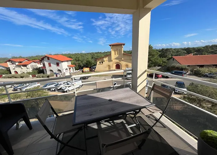 Le Duna סורטס הוסגור